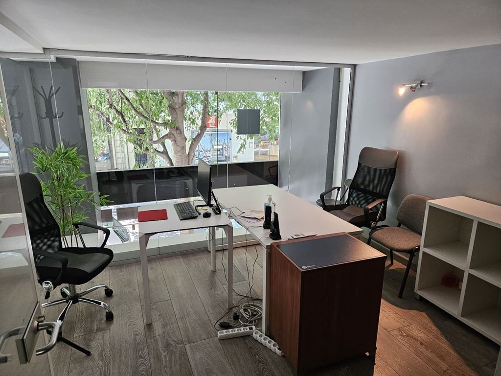Appartement Local commercial ANTIBES 529000€ ANDERSEN PROPERTIES Appartement Local commercial ANTIBES 529000€ ANDERSEN PROPERTIES